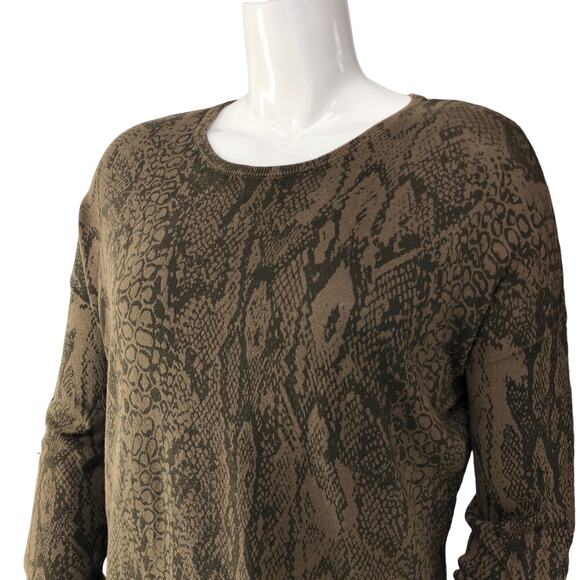 BCBG Womens Size Large Knit Tunic Top Reptile Print Oversized Cotton Modal Blend - Picture 2 of 16